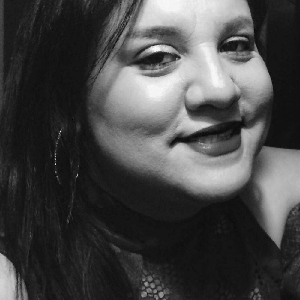 Meet your Posher, Lorena